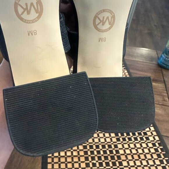 Michael Kors Glenda Black Leather Block Heel Slide Sandals Size 8 - Picture 11 of 12